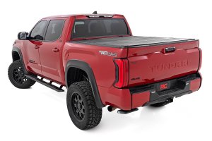 Toyota Tundra Running Boards - Rough Country - TR2 Aluminum - Black - 4WD - '22-'26